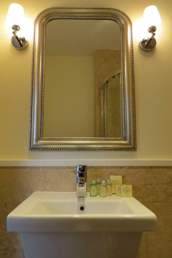 Devon View House Bed & Breakfast Youghal Eksteriør bilde