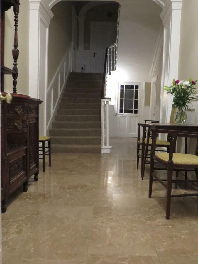 Devon View House Bed & Breakfast Youghal Eksteriør bilde