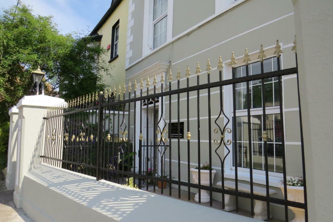 Devon View House Bed & Breakfast Youghal Eksteriør bilde