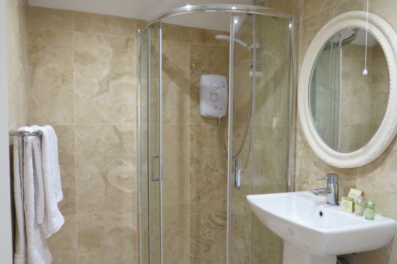Devon View House Bed & Breakfast Youghal Eksteriør bilde